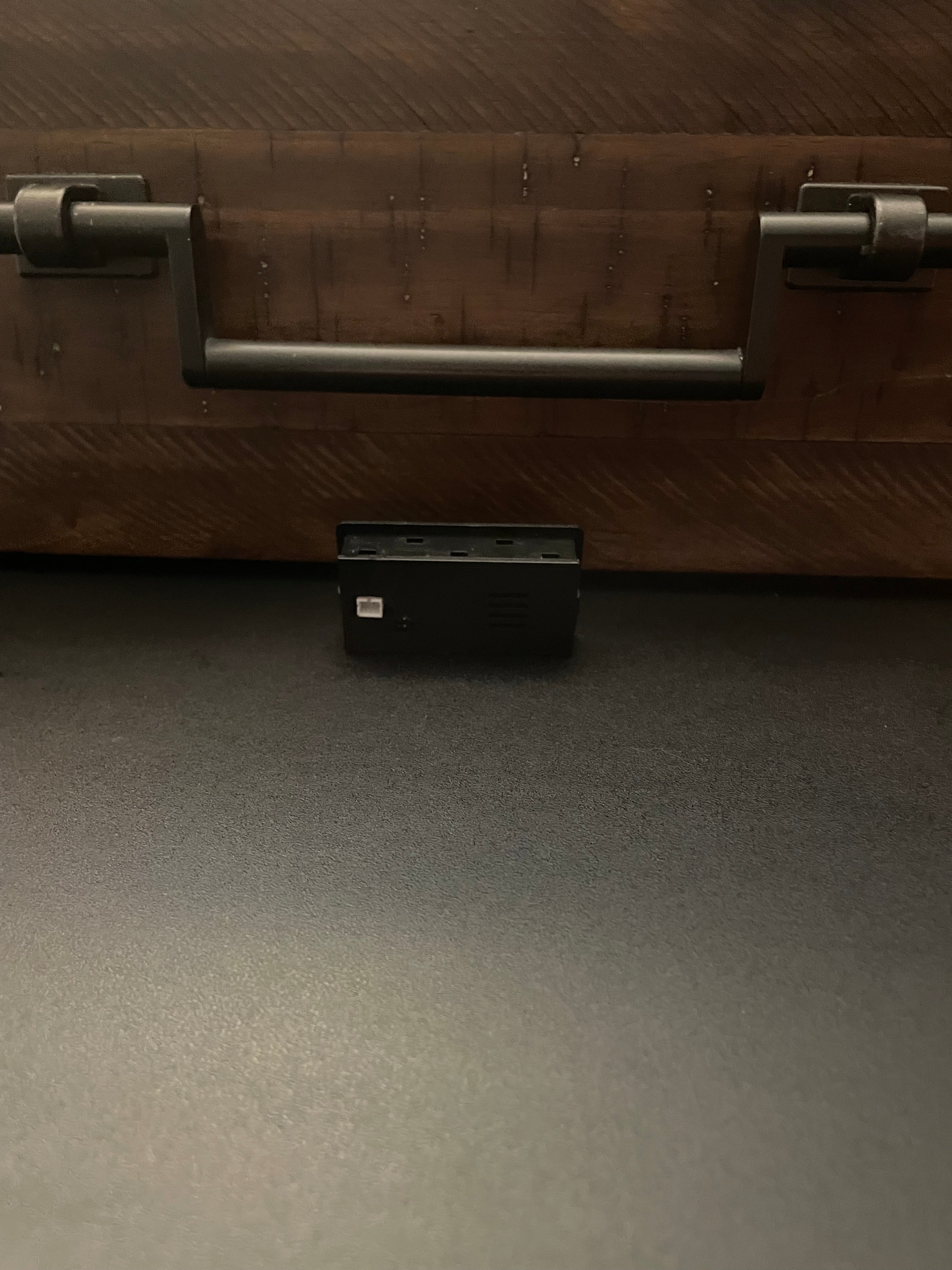 Percentage and voltage display PRE ORDER