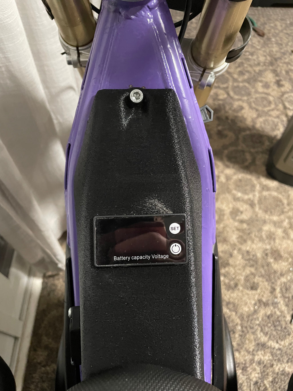 Percentage and voltage display PRE ORDER